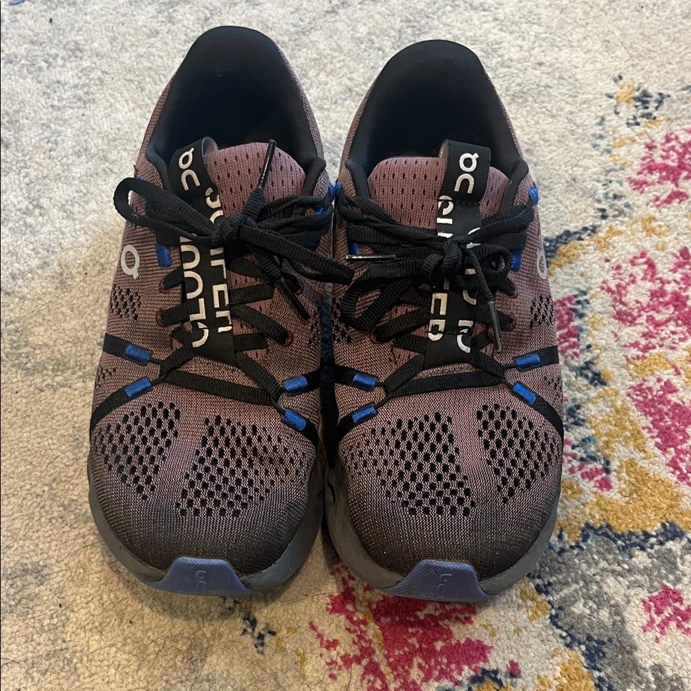 On Cloud women’s cloud surfer sneakers